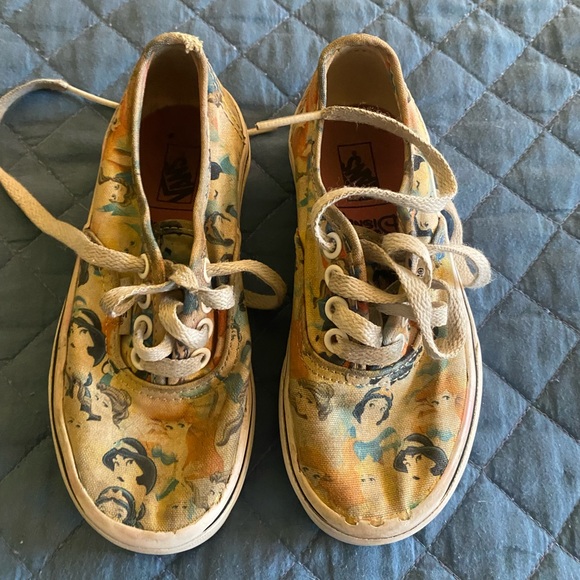 Girls Disney x Vans Princess sneakers Sz 11 - Picture 1 of 5
